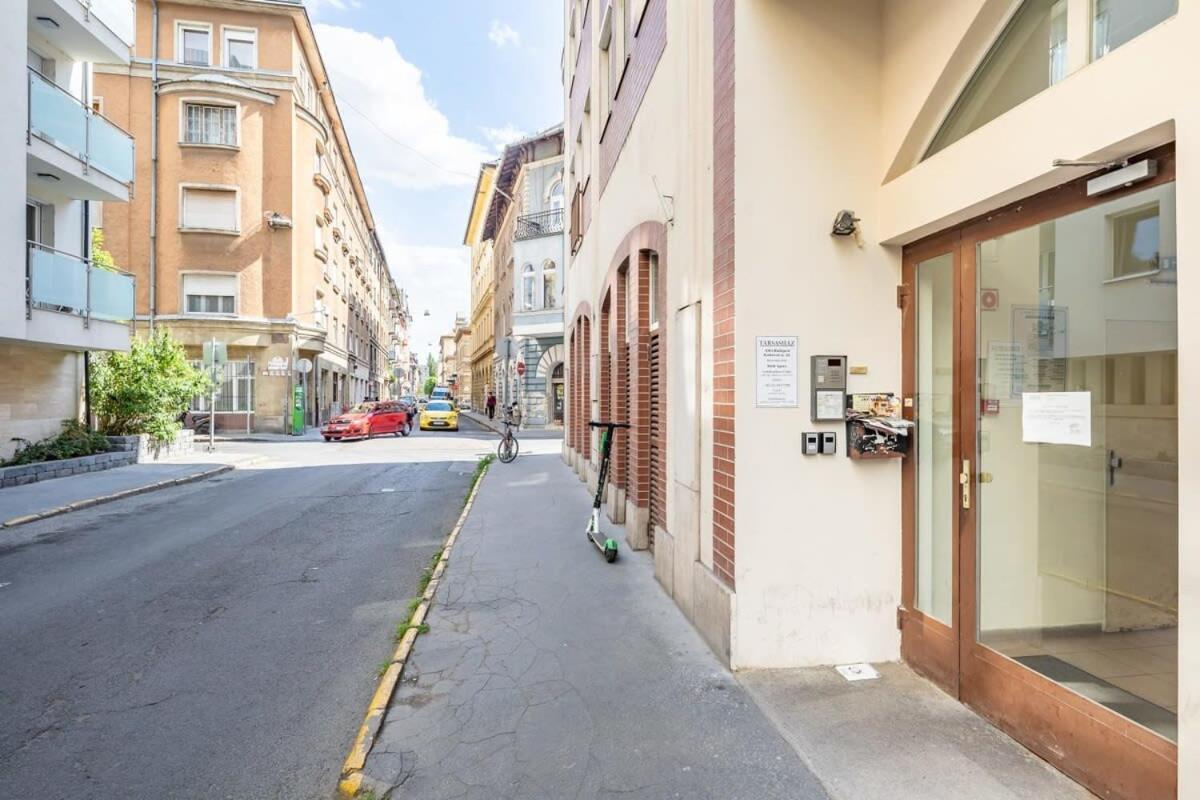 Convenient 2-Room Central Apartment Budapest Exterior photo
